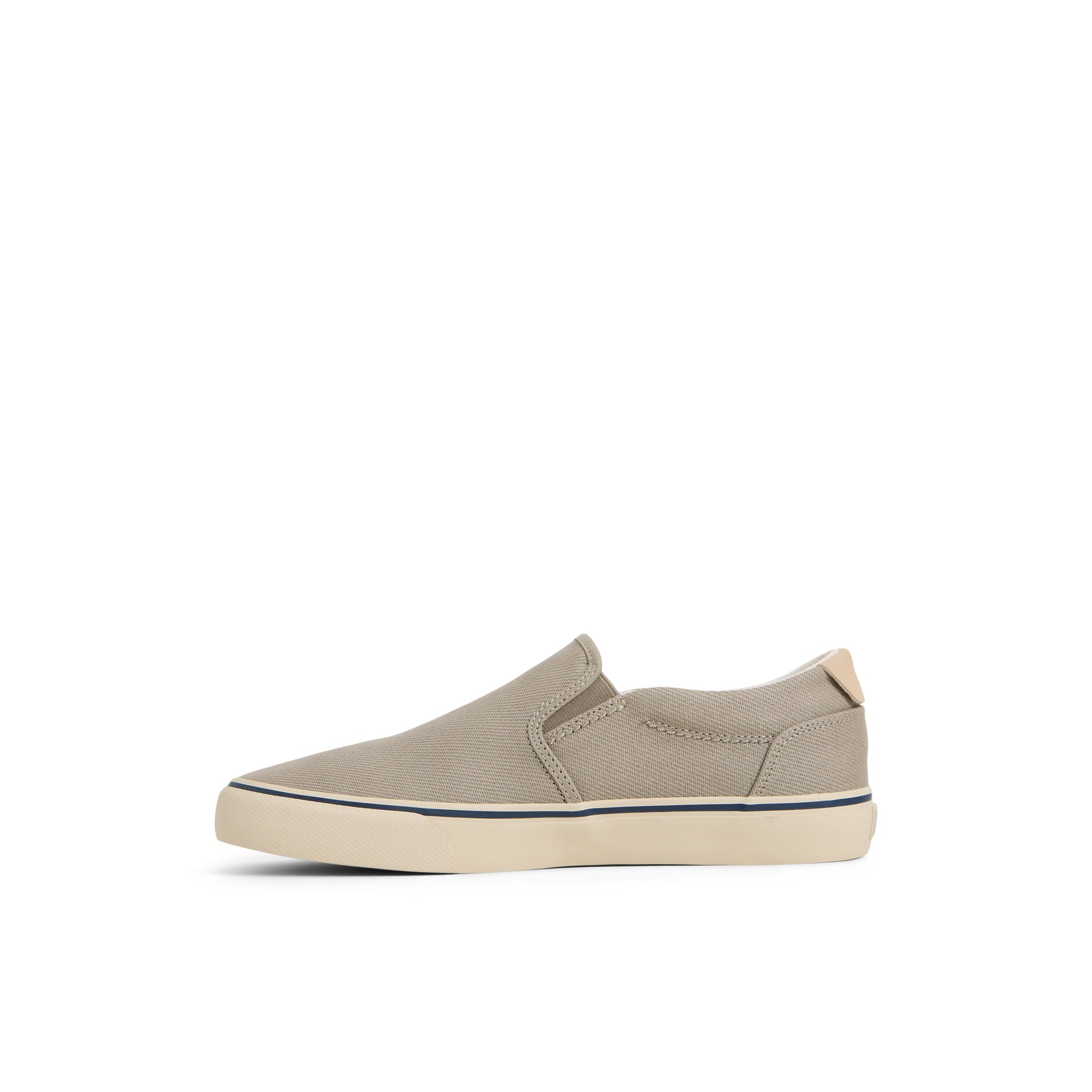 Helm Slip-on Sneaker - Image 2